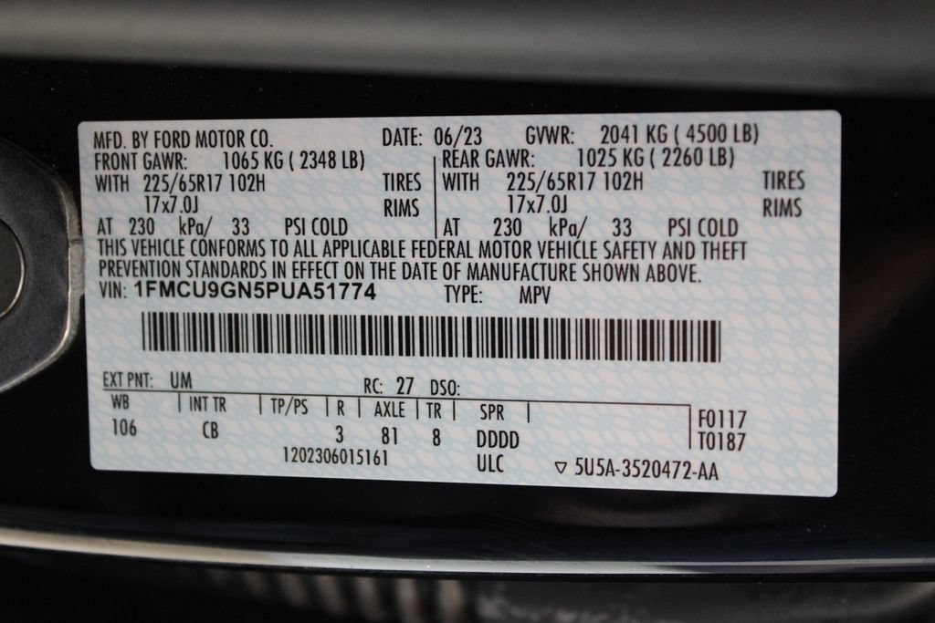 Used 2023 Ford Escape Active AWD/4WD image 31
