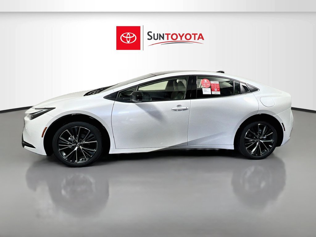 New 2027 Toyota Prius XLE FWD image 6