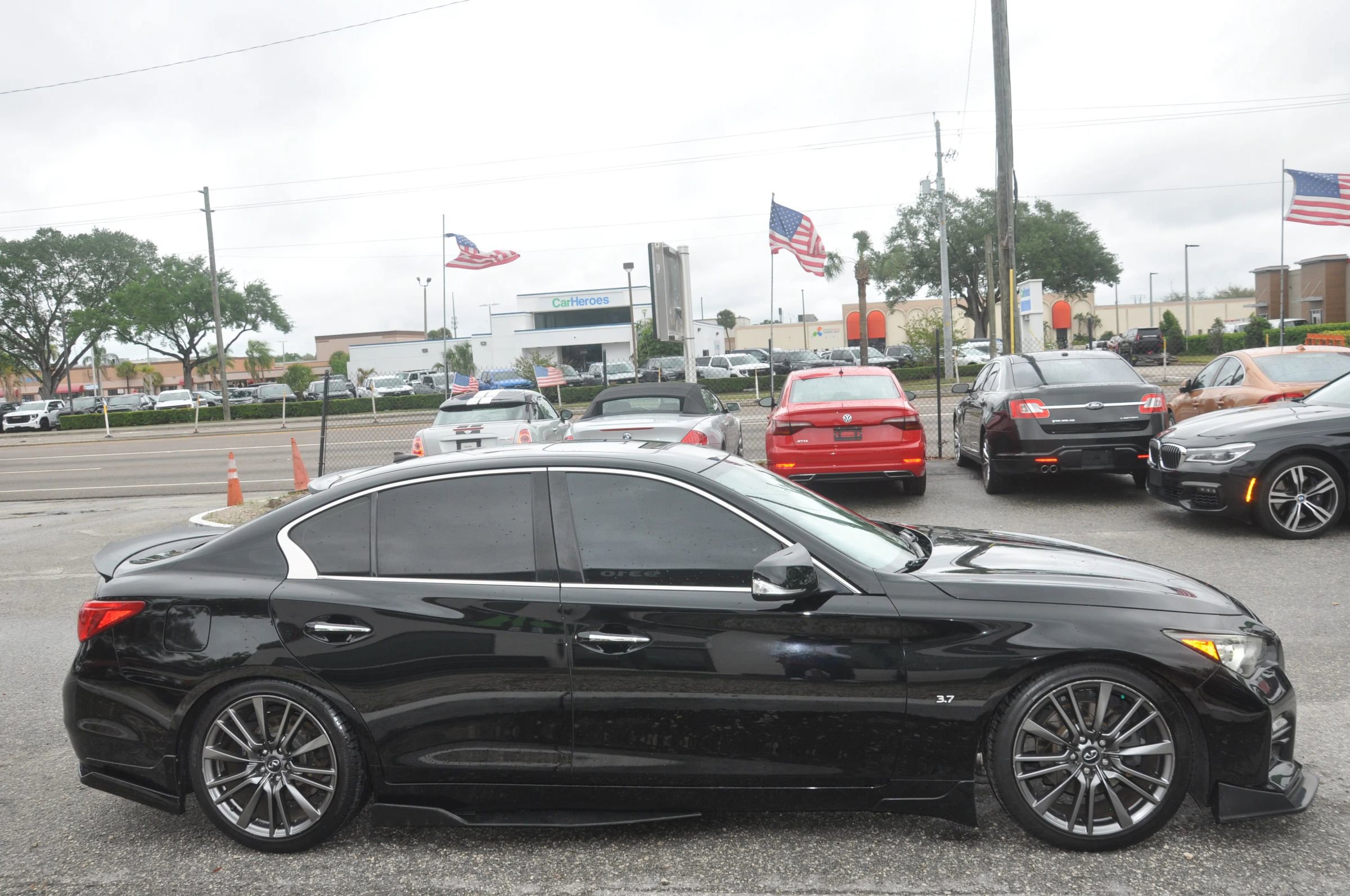 Used 2014 INFINITI Q50 Premium w/ Navigation Package RWD image 30
