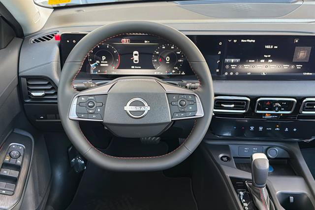 New 2027 Nissan Sentra SR w/ Floor Mat Package FWD image 15