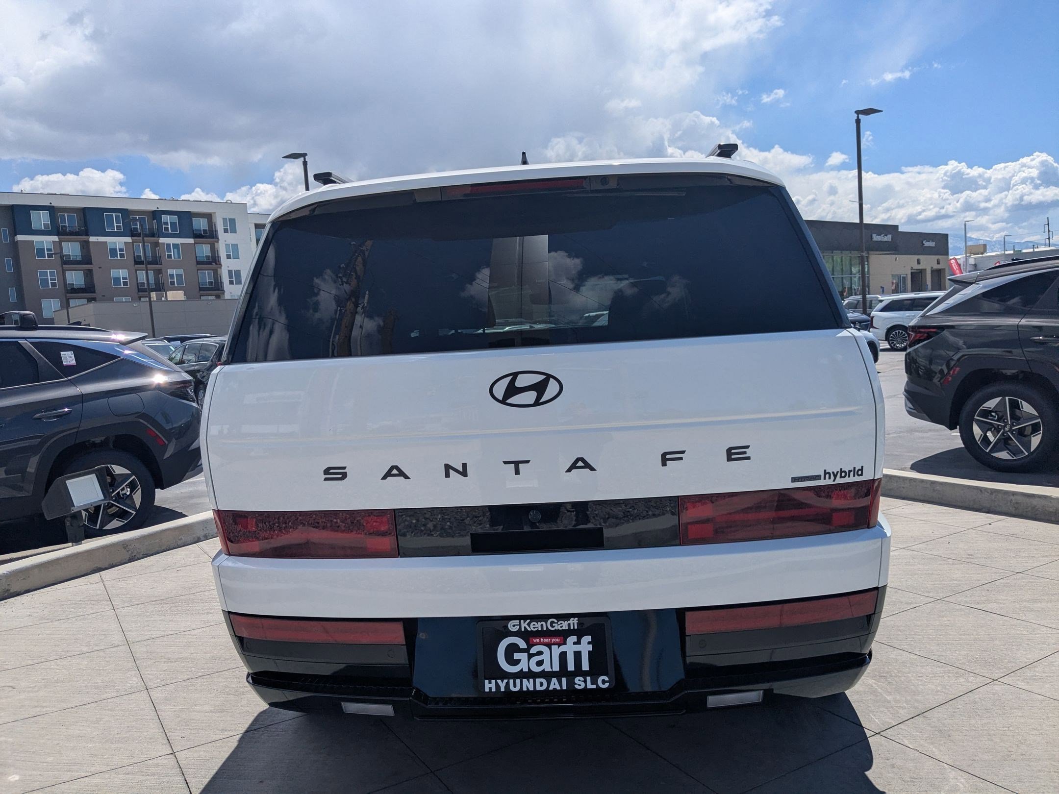 Certified 2025 Hyundai Santa Fe Calligraphy AWD/4WD image 5