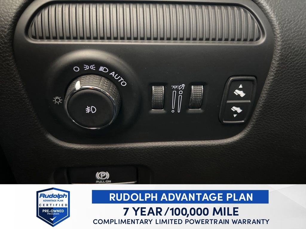 Used 2023 Jeep Wagoneer Series II image 40