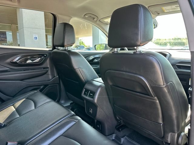 Used 2024 GMC Terrain AT4 w/ Infotainment Package II AWD/4WD image 45