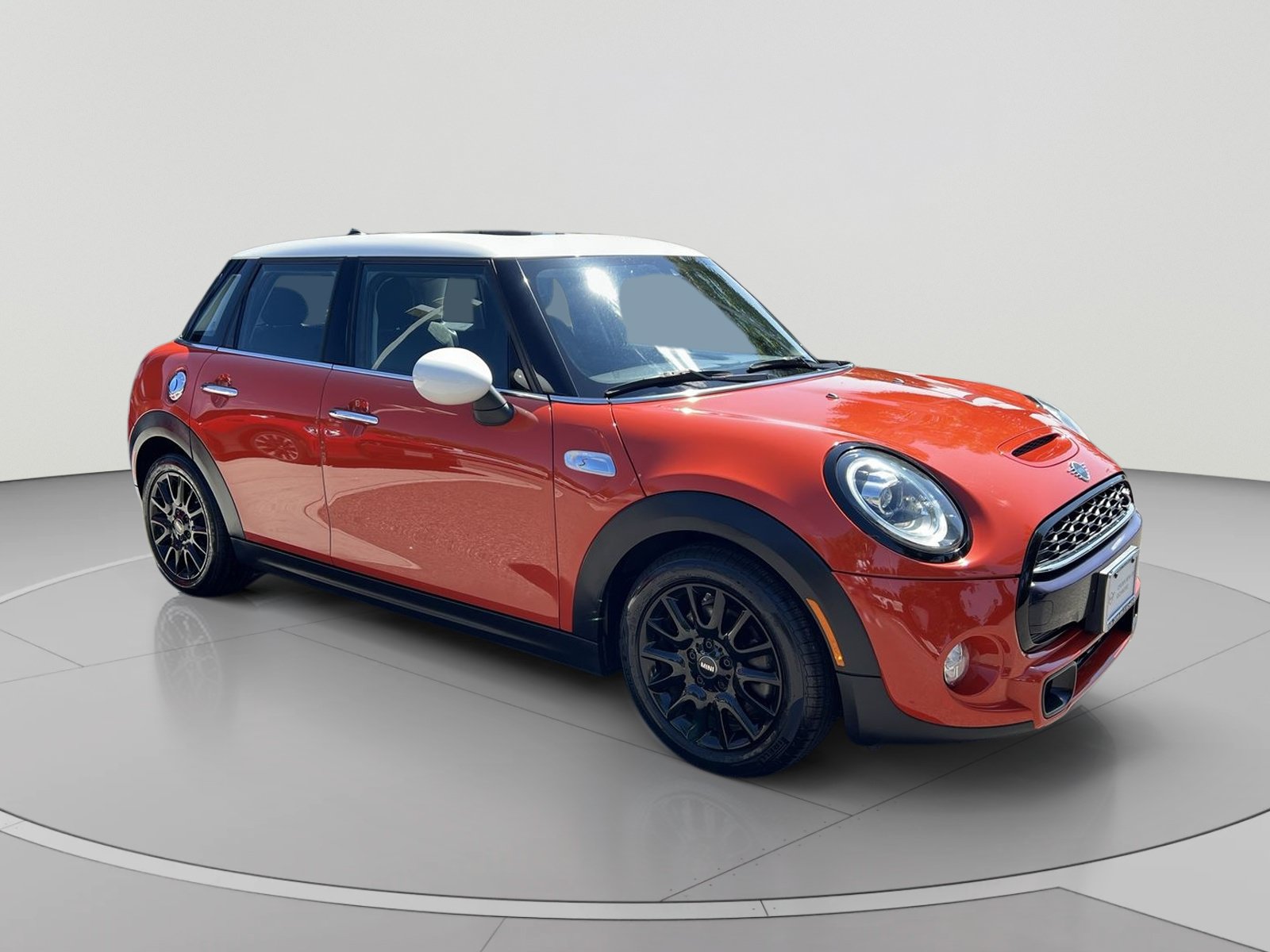 Used 2019 MINI Cooper S w/ Premium Package FWD image 15
