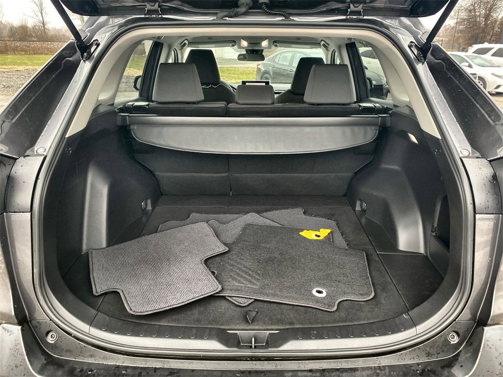 Used 2023 Toyota RAV4 XLE image 20