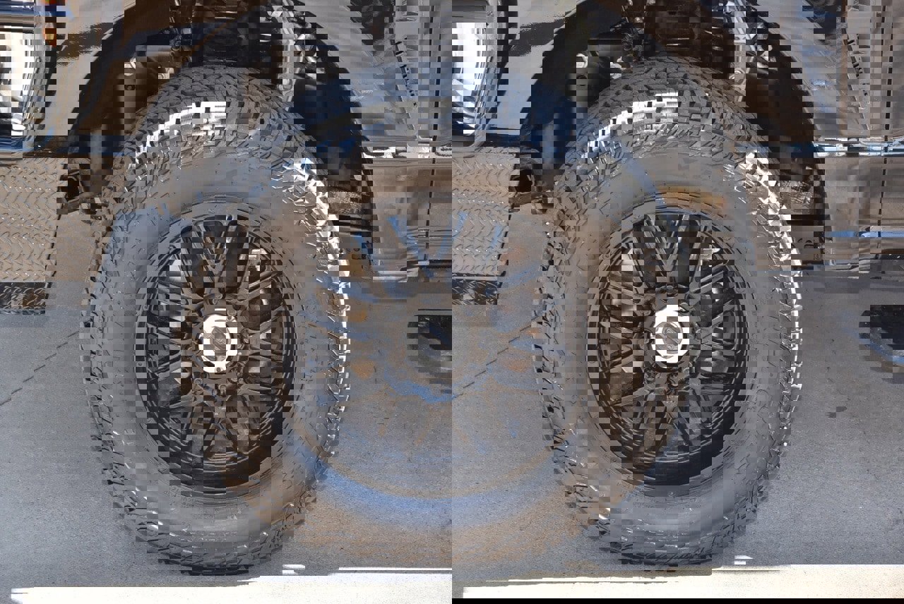 Used 2023 Ford F350 Lariat w/ Lariat Ultimate Package image 40