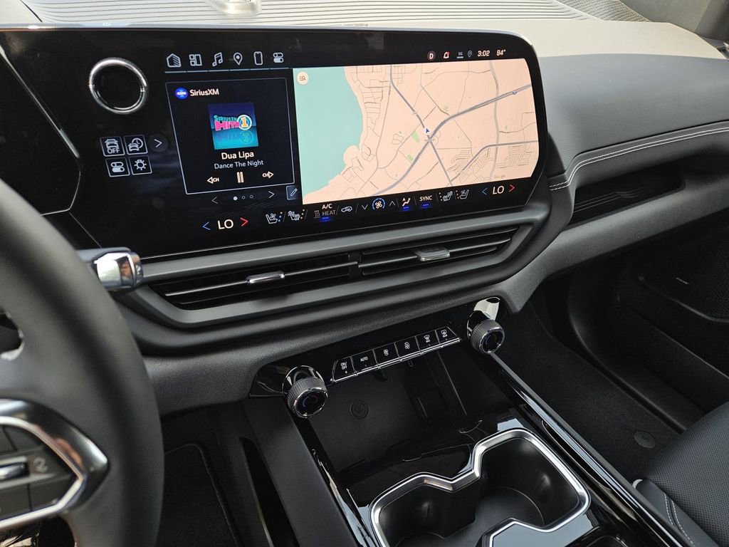 New 2025 Chevrolet Silverado EV LT image 15