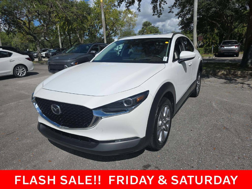 Used 2020 MAZDA CX-30 FWD w/ Premium Package image 1