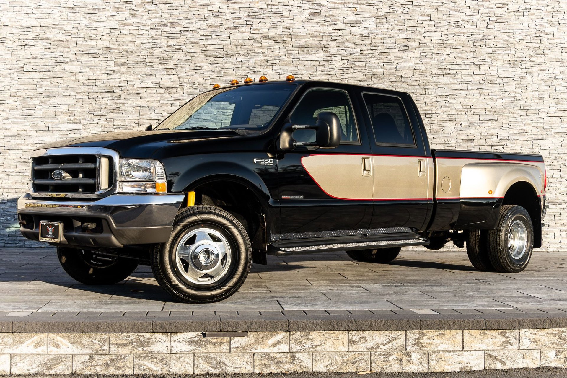Used 2000 Ford F350 XL image 4