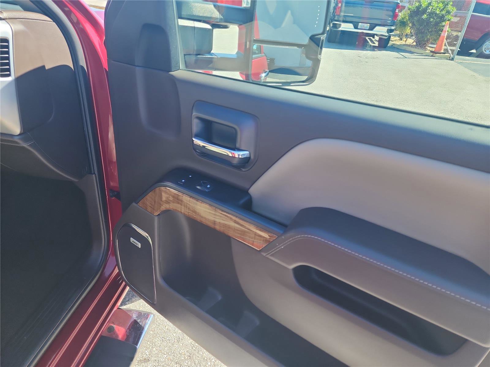 Used 2018 GMC Sierra 1500 SLT w/ SLT Premium Package image 27