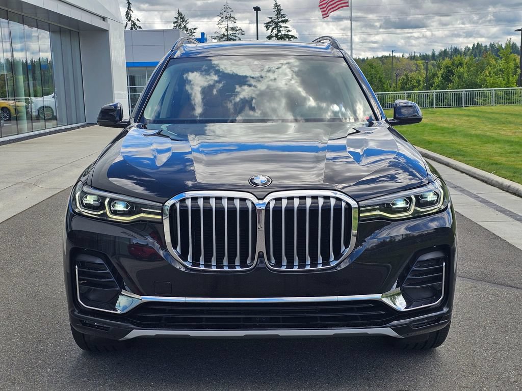 Used 2022 BMW X7 xDrive40i w/ Premium Package AWD/4WD image 8