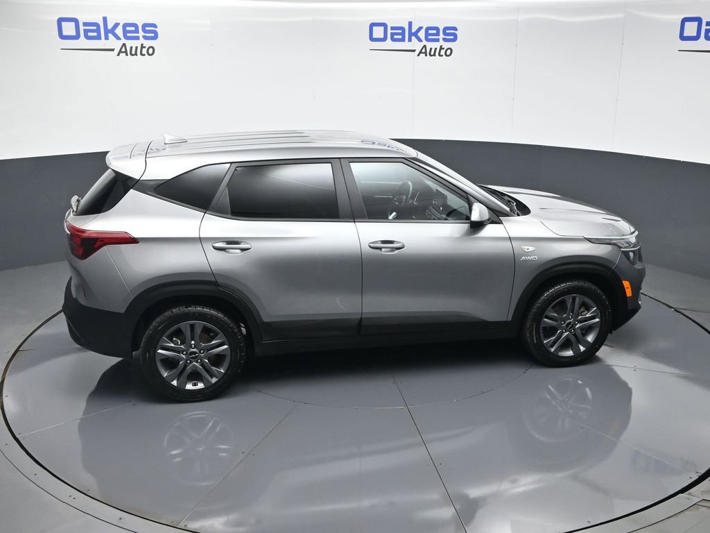 Used 2023 Kia Seltos LX image 51