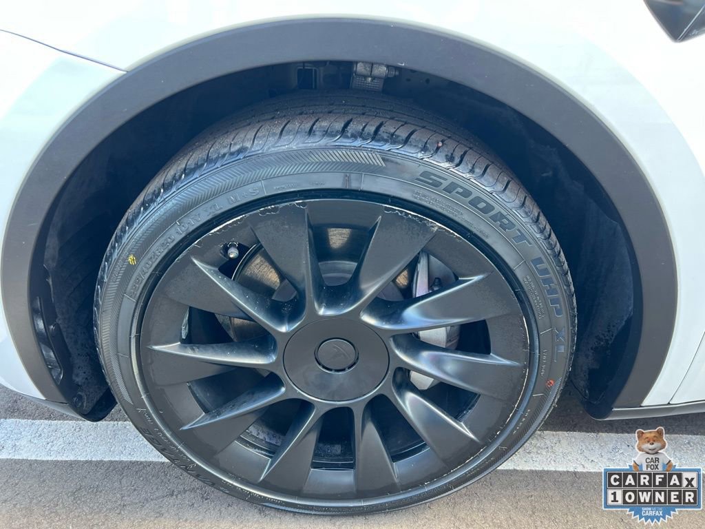 Used 2023 Tesla Model Y Long Range image 14