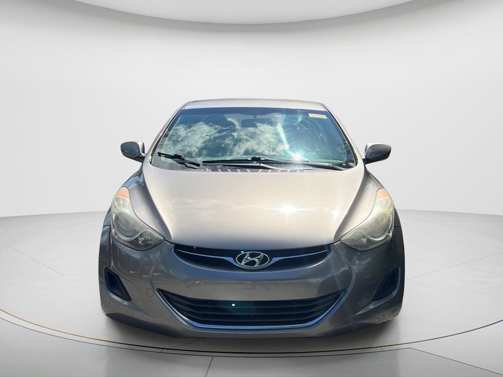 Used 2013 Hyundai Elantra GLS FWD image 2