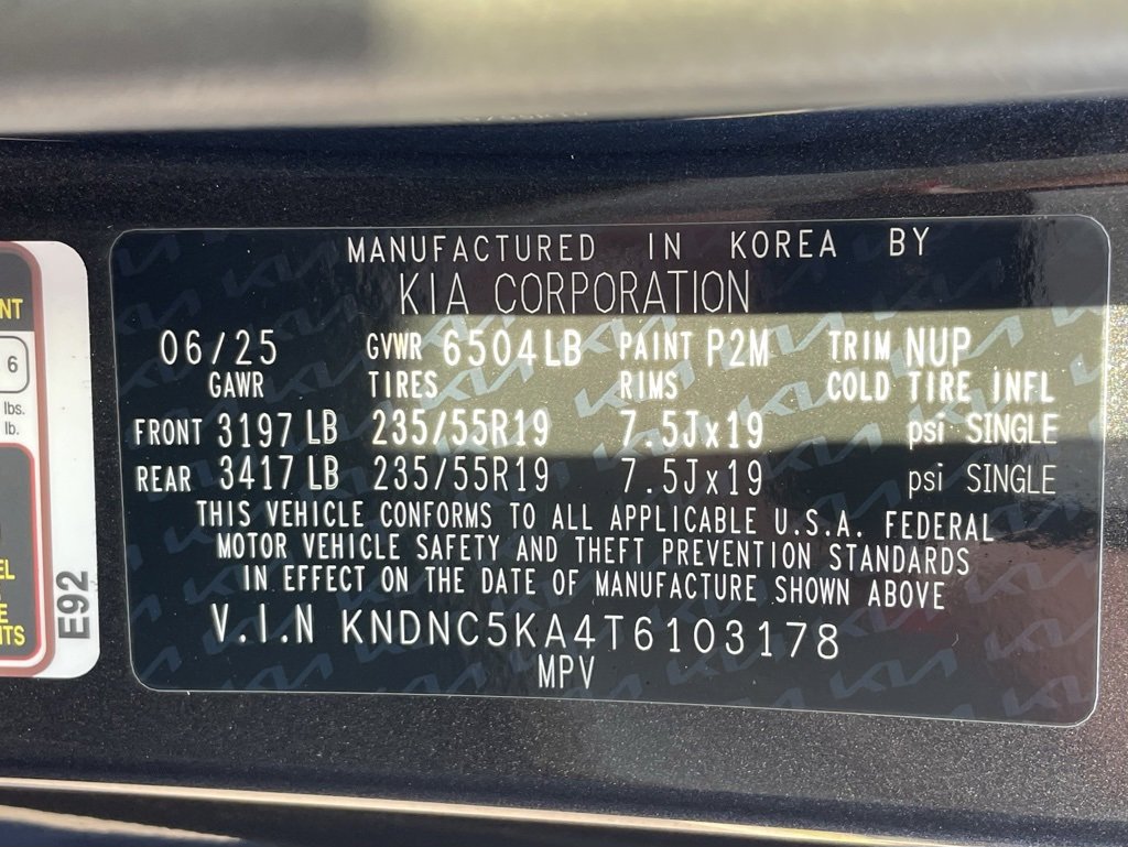 New 2026 Kia Carnival EX image 37