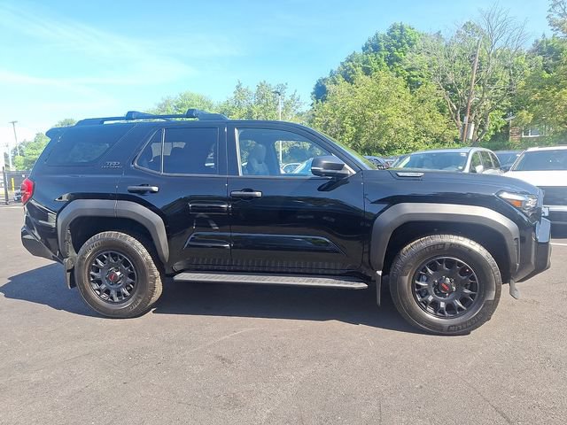 Used 2025 Toyota 4Runner TRD Off-Road Premium AWD/4WD image 7