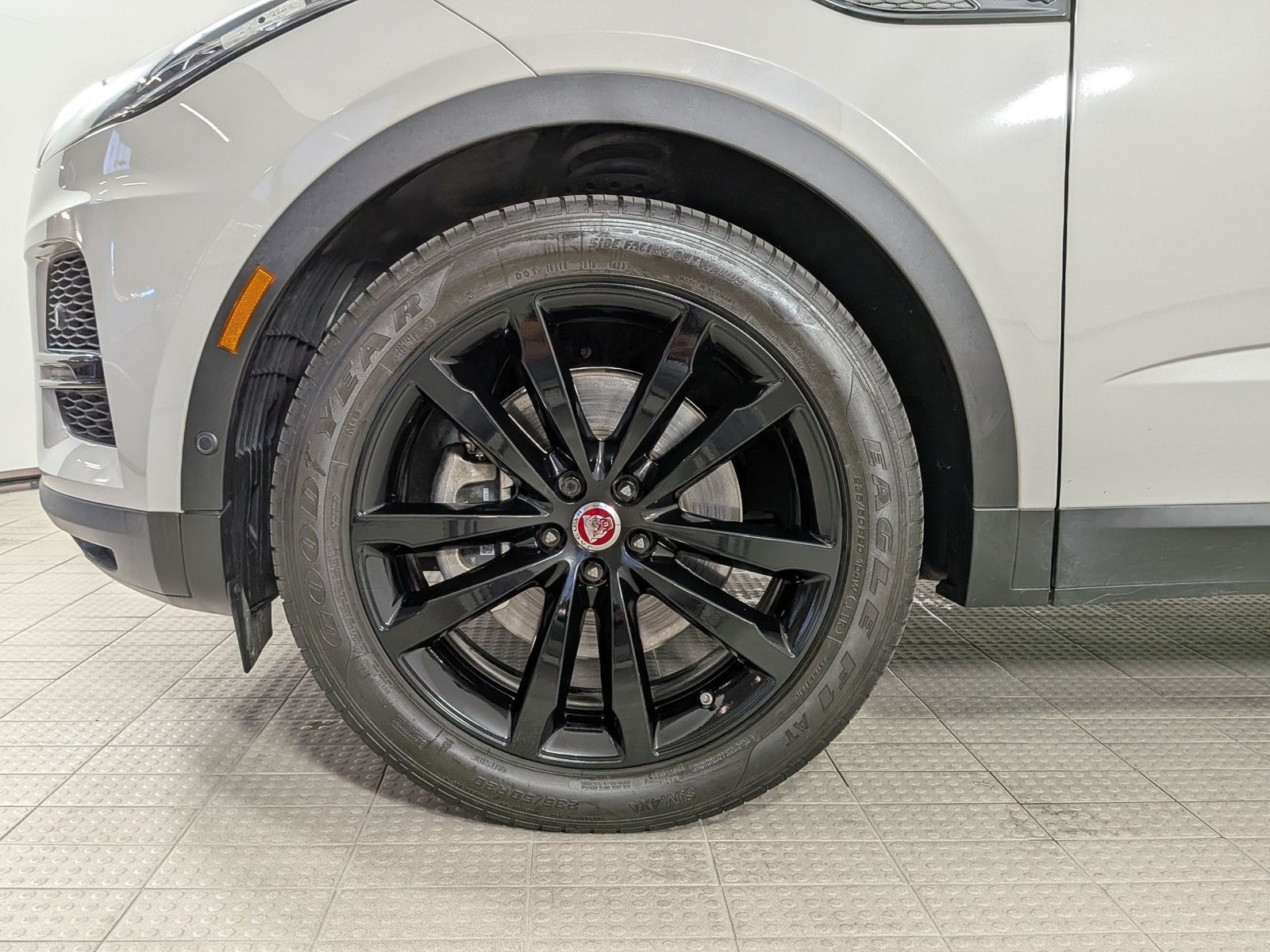 Used 2021 Jaguar E-PACE SE AWD/4WD image 28