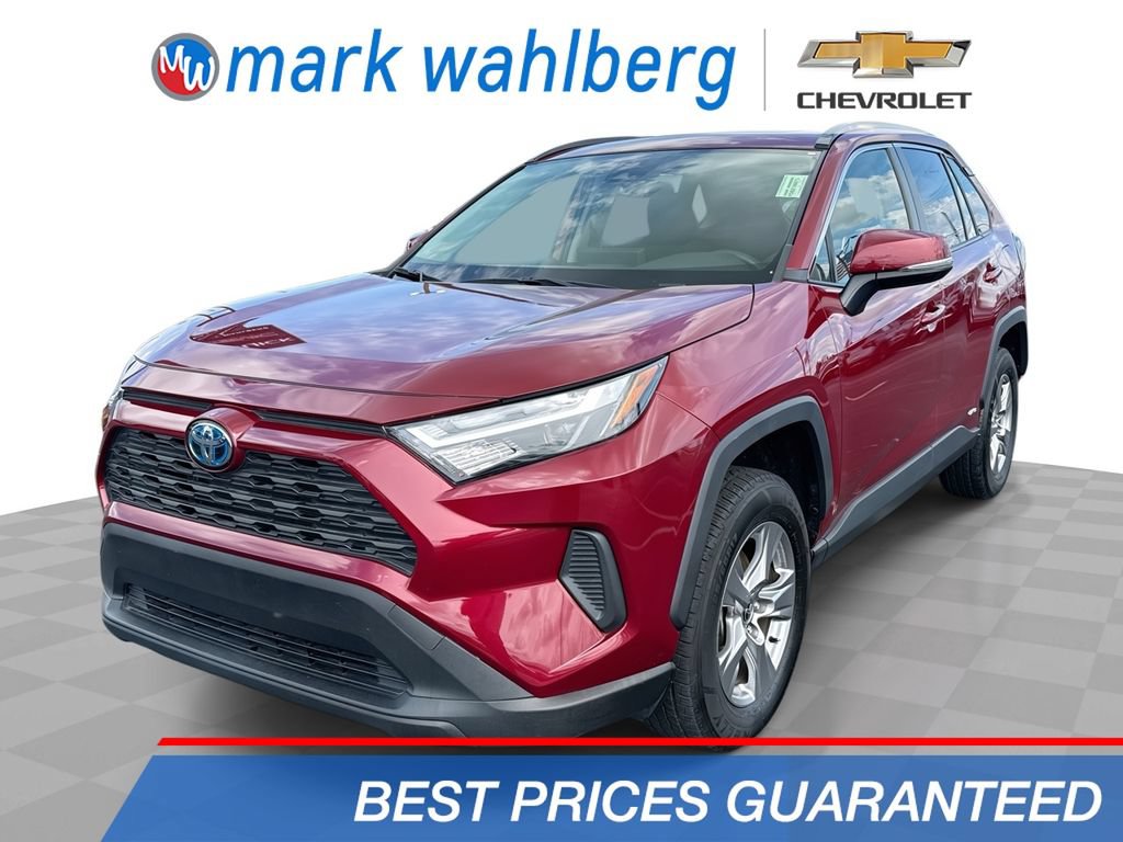Used 2022 Toyota RAV4 XLE w/ Convenience Package
