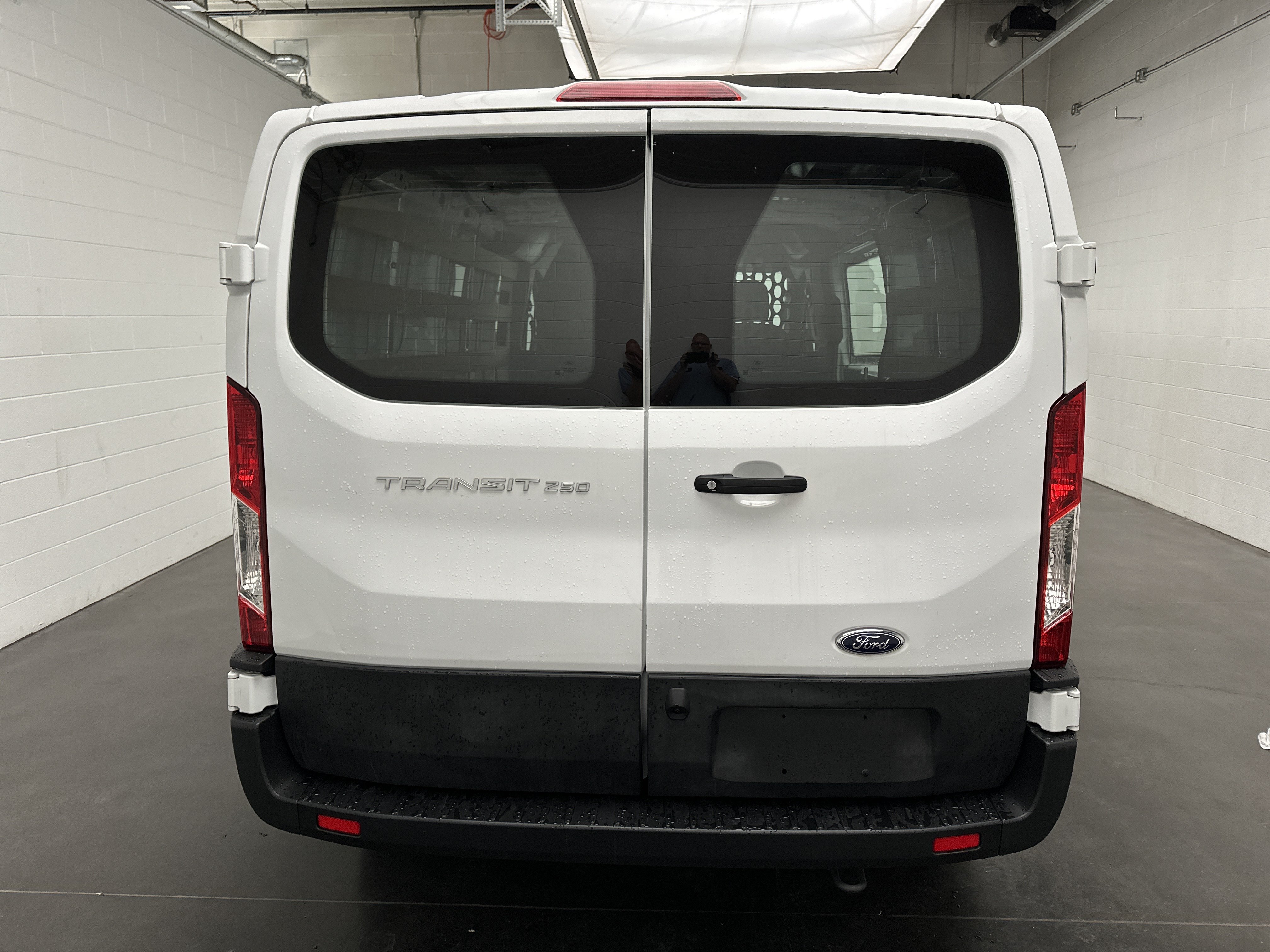 Used 2025 Ford Transit 250 Low Roof w/ Exterior Upgrade Package RWD image 7