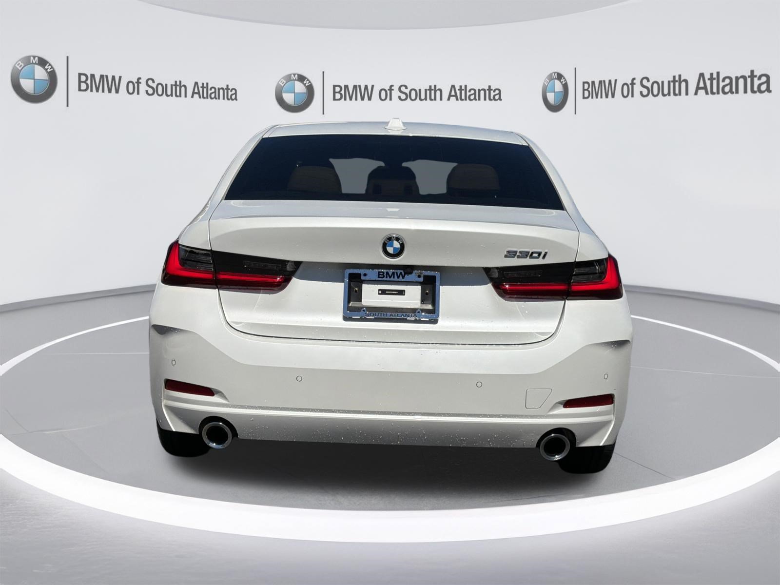 Used 2024 BMW 330i Sedan w/ Premium Package RWD image 25