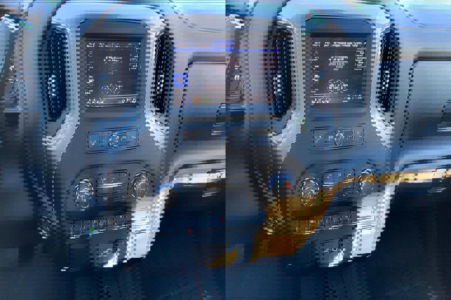 Certified 2024 Chevrolet Silverado 1500 Custom w/ Turbomax Blackout Package image 31