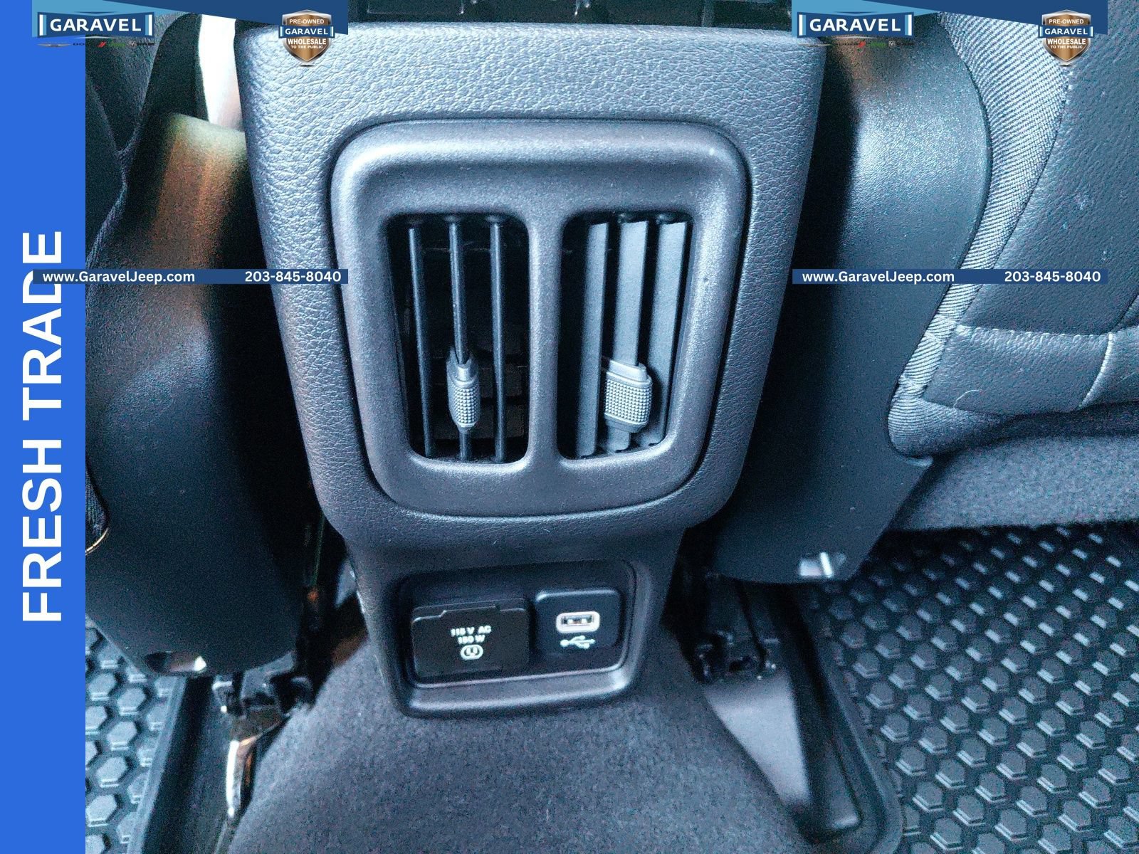 Used 2019 Jeep Compass Latitude w/ Popular Equipment Group AWD/4WD image 14