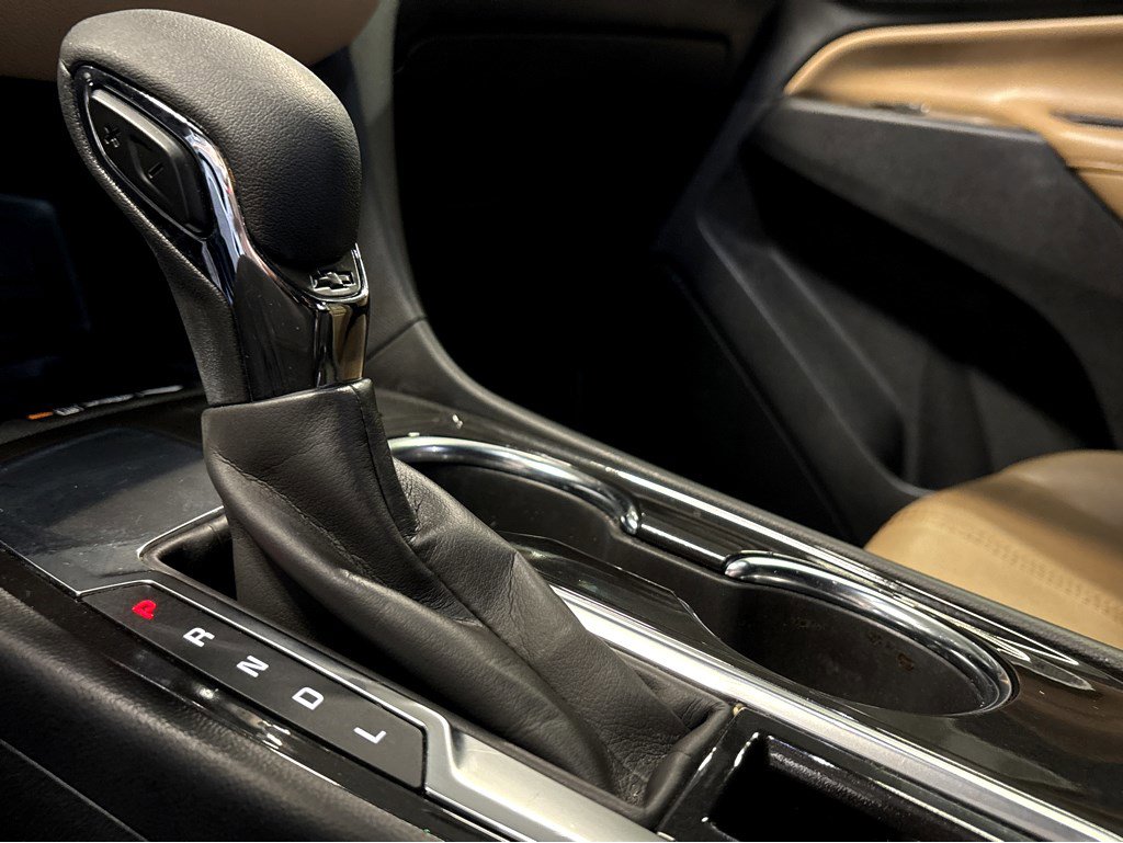 Used 2022 Chevrolet Equinox Premier image 13