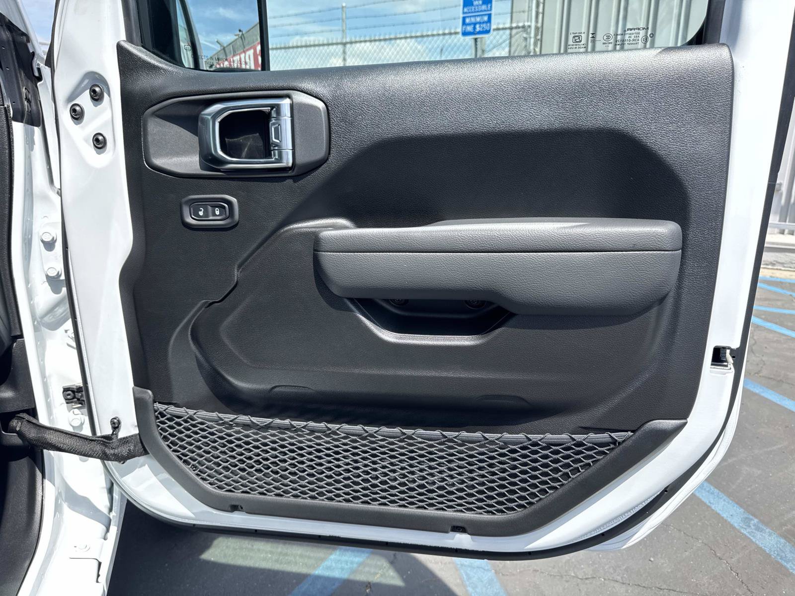 New 2026 Jeep Gladiator Sport AWD/4WD image 32