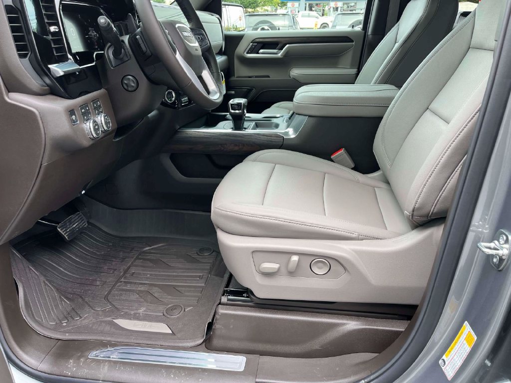 New 2026 GMC Sierra 1500 SLT w/ SLT Premium Package AWD/4WD image 22