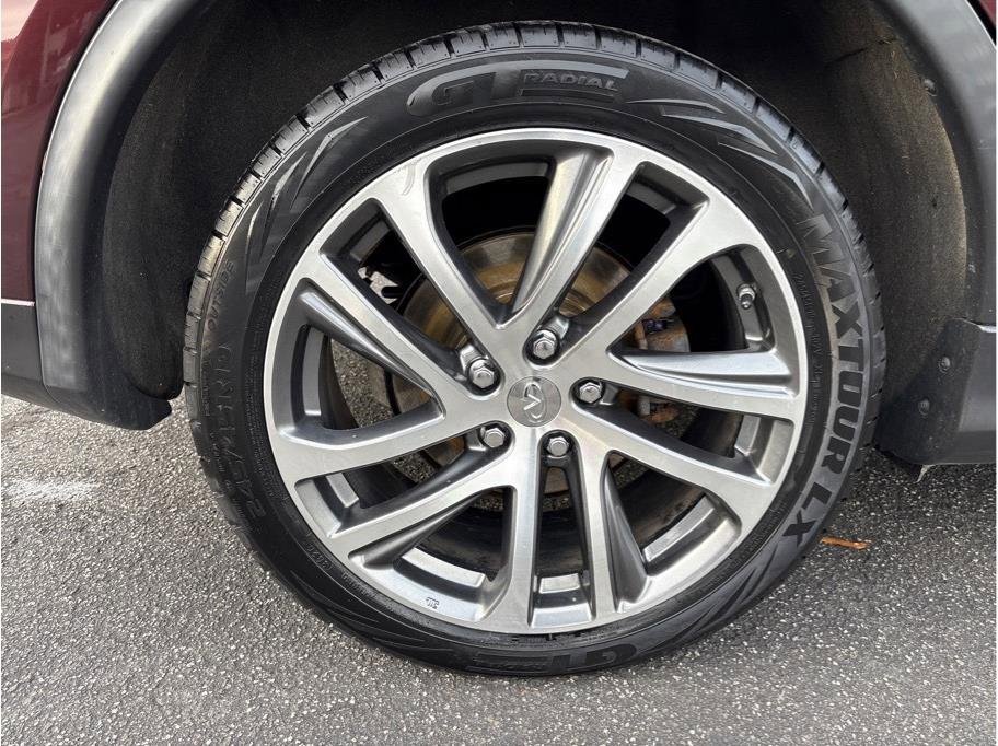 Used 2017 INFINITI QX50 Sport Utility 4D w/ Technology Package image 23