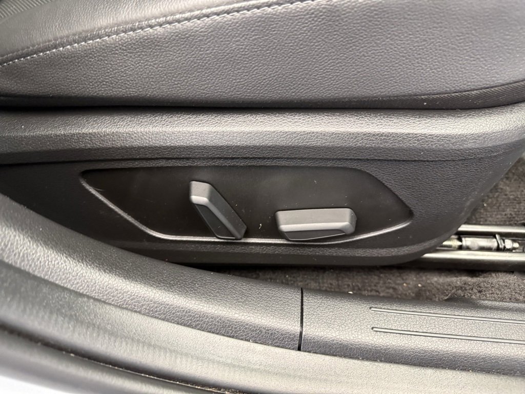 Used 2024 Hyundai Sonata Limited image 51