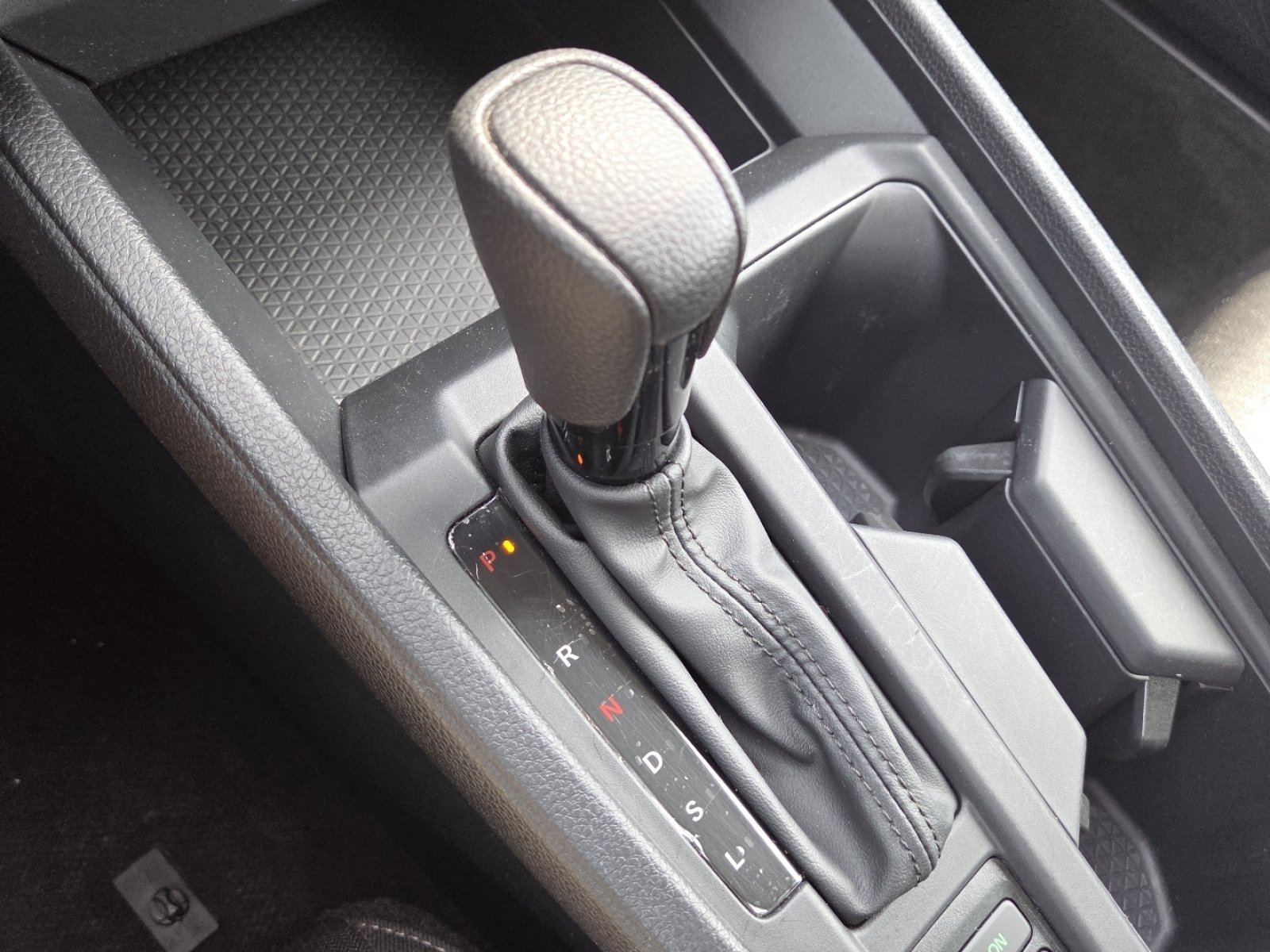 Used 2023 Honda Accord EX image 31