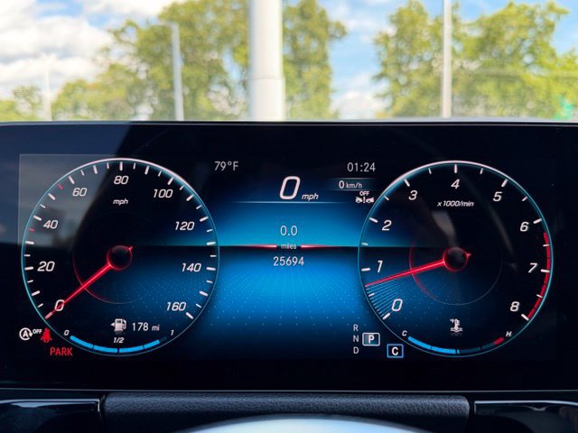 Used 2023 Mercedes-Benz GLA 250 4MATIC image 18