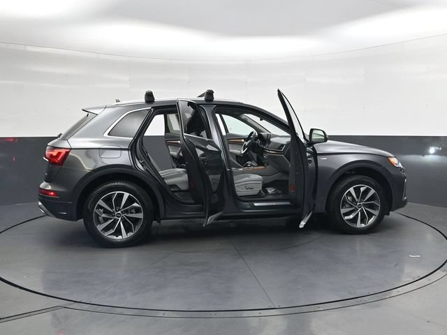 Used 2023 Audi Q5 2.0T Premium Plus w/ Premium Plus Package AWD/4WD image 42