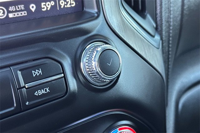 Used 2023 GMC Sierra 3500 Denali w/ Denali Black Diamond Edition image 32