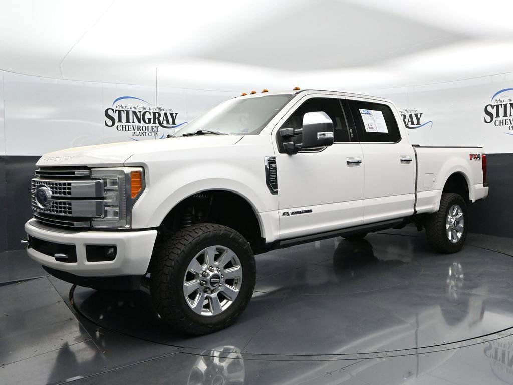 Used 2017 Ford F250 Platinum w/ Platinum Ultimate Package image 3