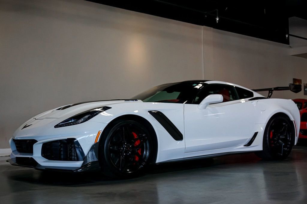 Used 2019 Chevrolet Corvette ZR1 image 4