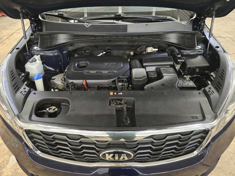 Used 2020 Kia Sorento LX FWD image 15