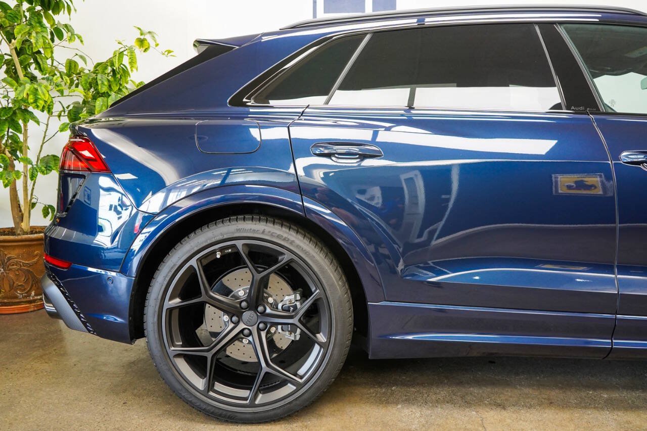Used 2026 Audi RS Q8 performance AWD/4WD image 17
