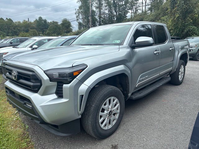 Used 2024 Toyota Tacoma SR5 AWD/4WD image 1