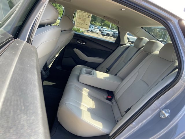 Used 2025 Honda Accord EX-L image 16