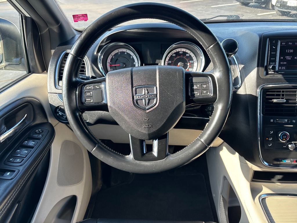 Used 2020 Dodge Grand Caravan SXT FWD image 11
