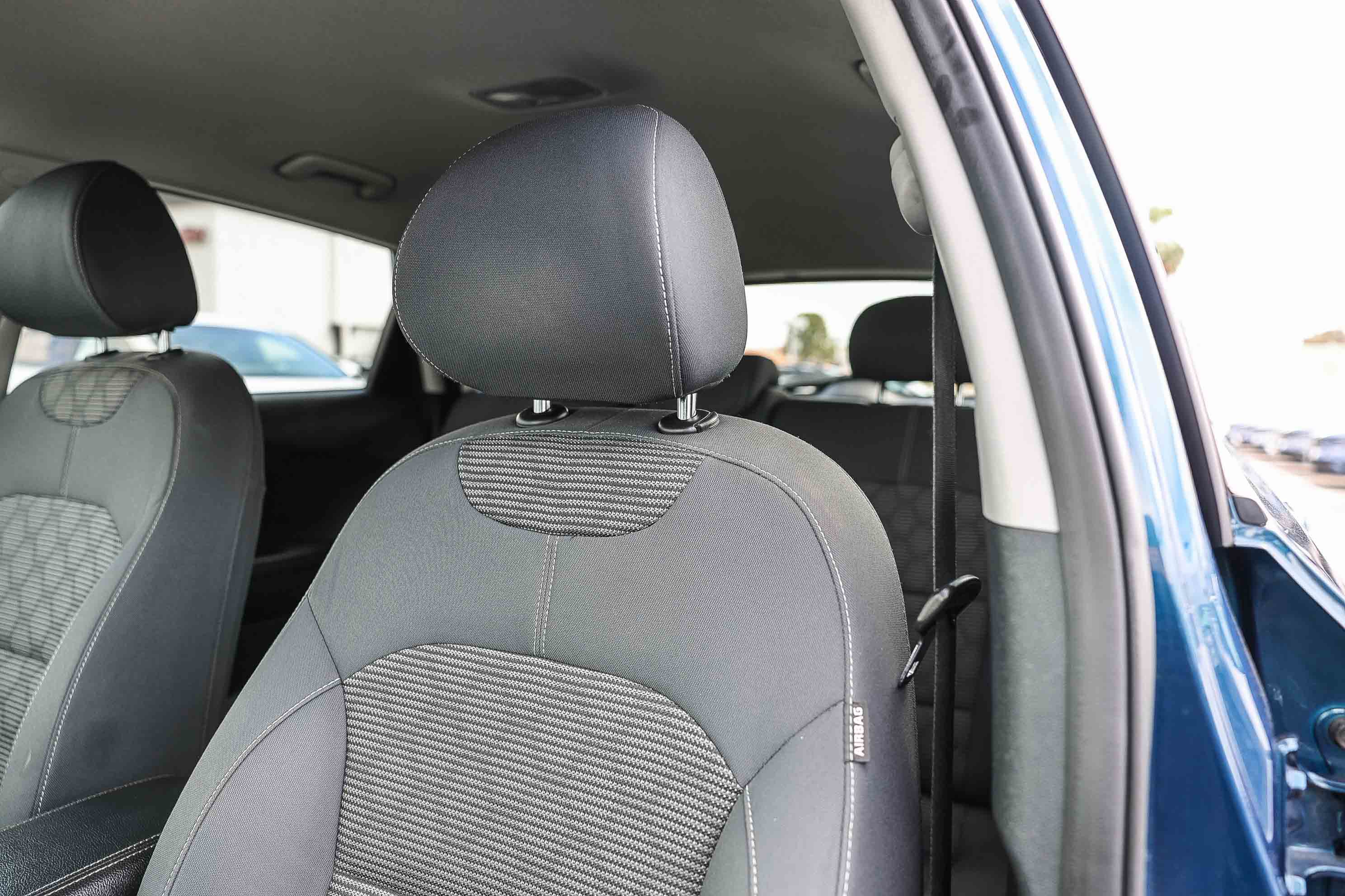 Used 2017 Kia Niro LX image 14