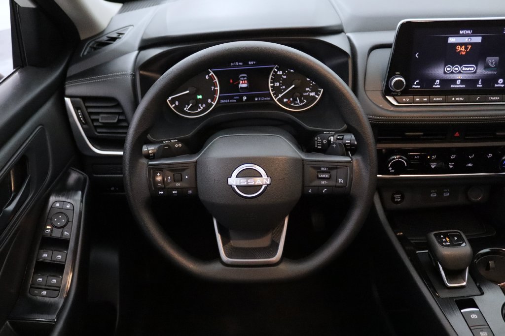 Used 2025 Nissan Rogue S AWD/4WD image 20