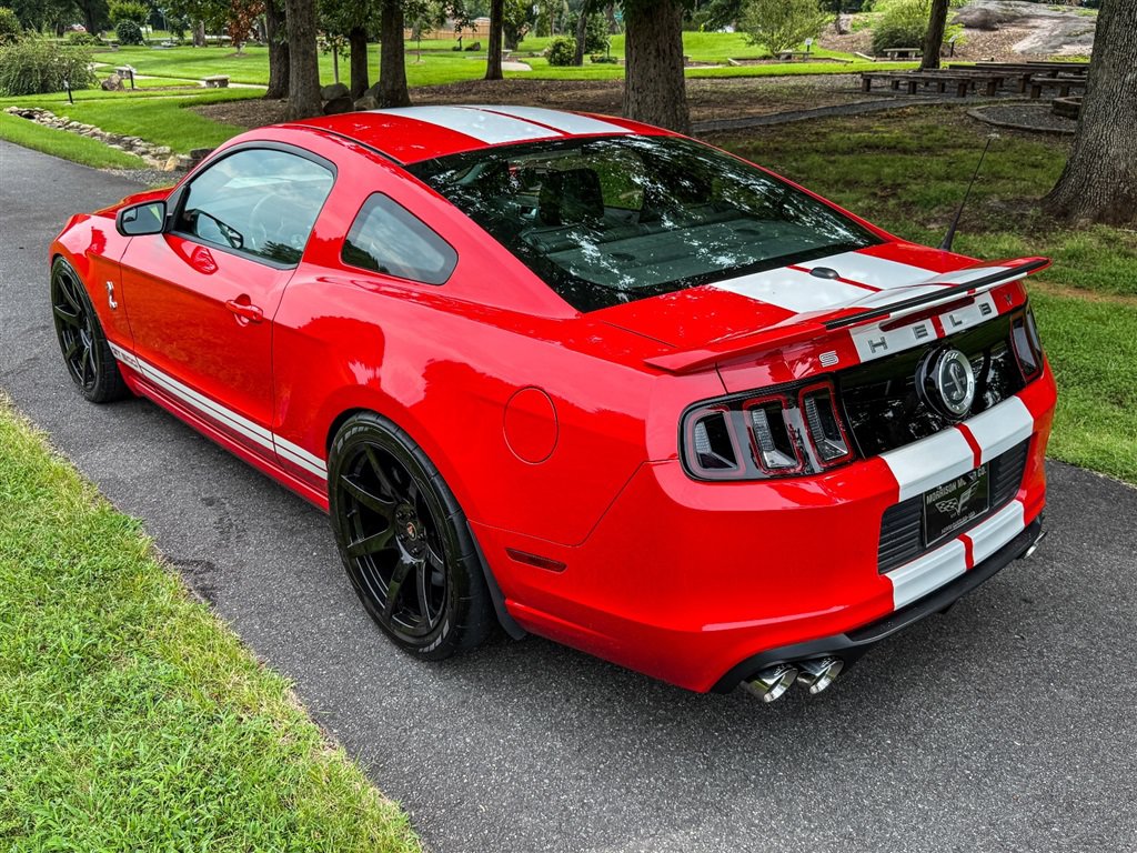 Used 2014 Ford Mustang Shelby GT500 w/ Equipment Group 821A RWD image 20