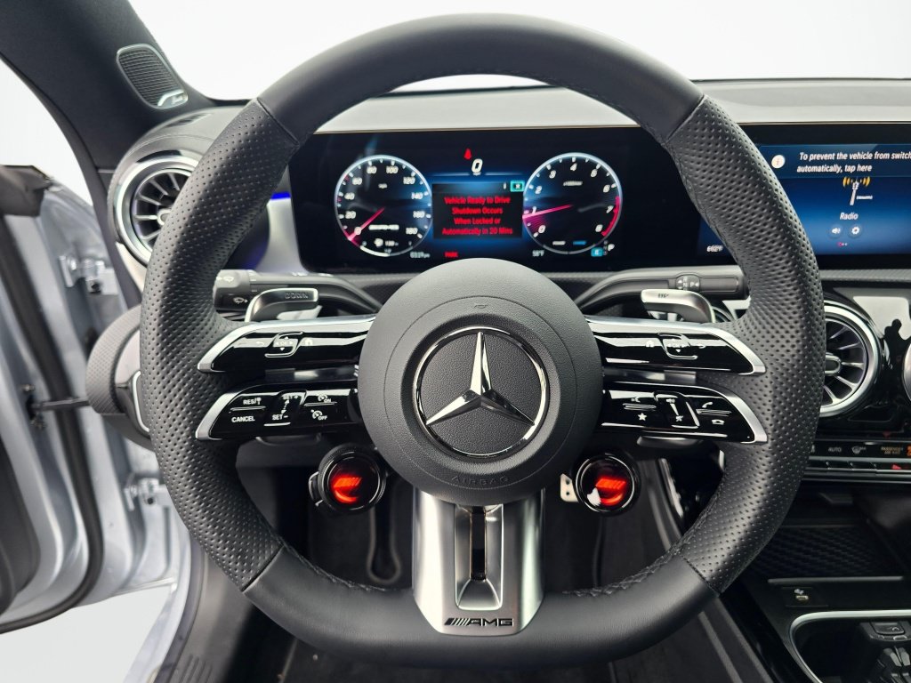 Used 2025 Mercedes-Benz CLA 35 AMG 4MATIC image 14