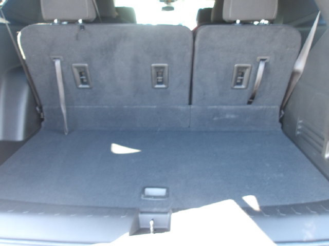 Used 2023 Chevrolet Traverse LT AWD/4WD image 16