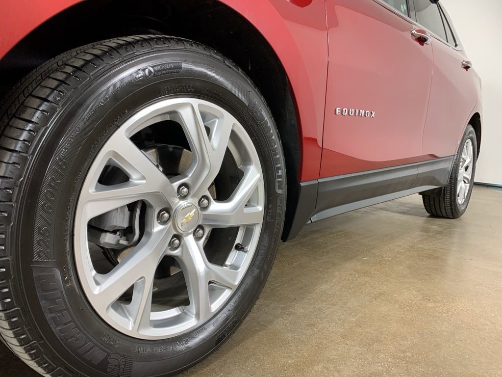 Used 2019 Chevrolet Equinox Premier image 2