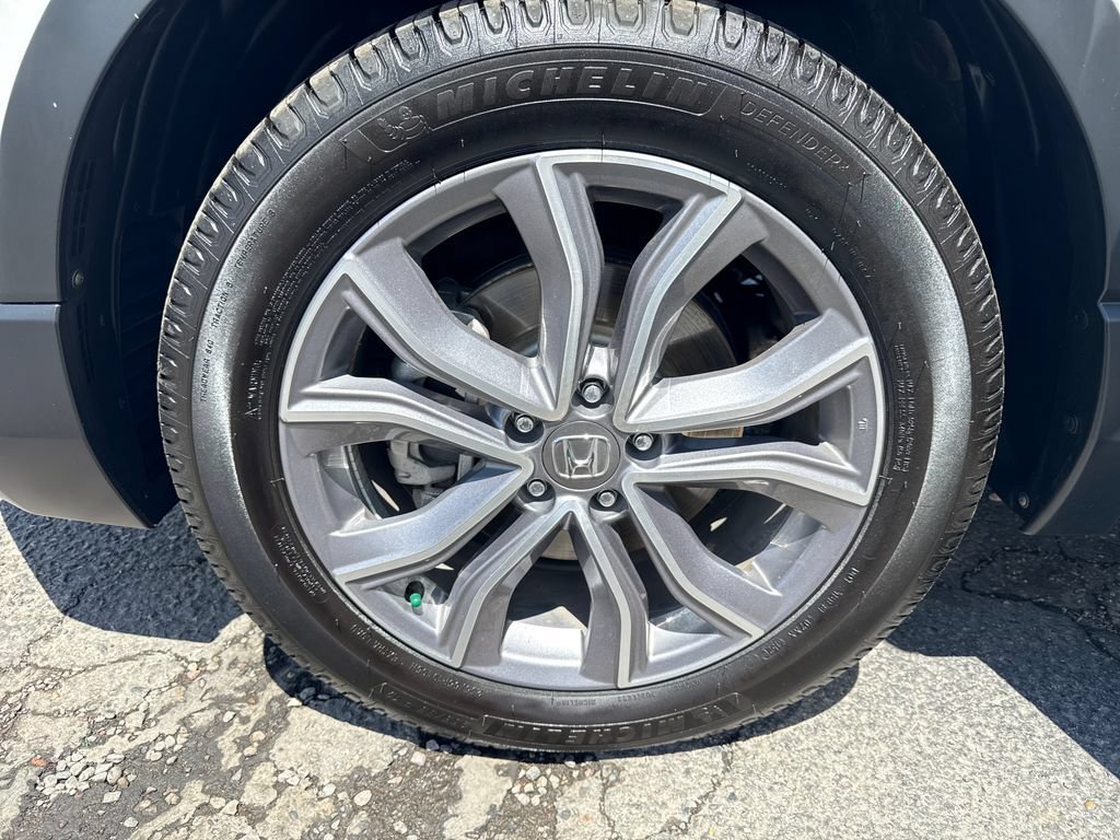Used 2020 Honda CR-V Touring image 25