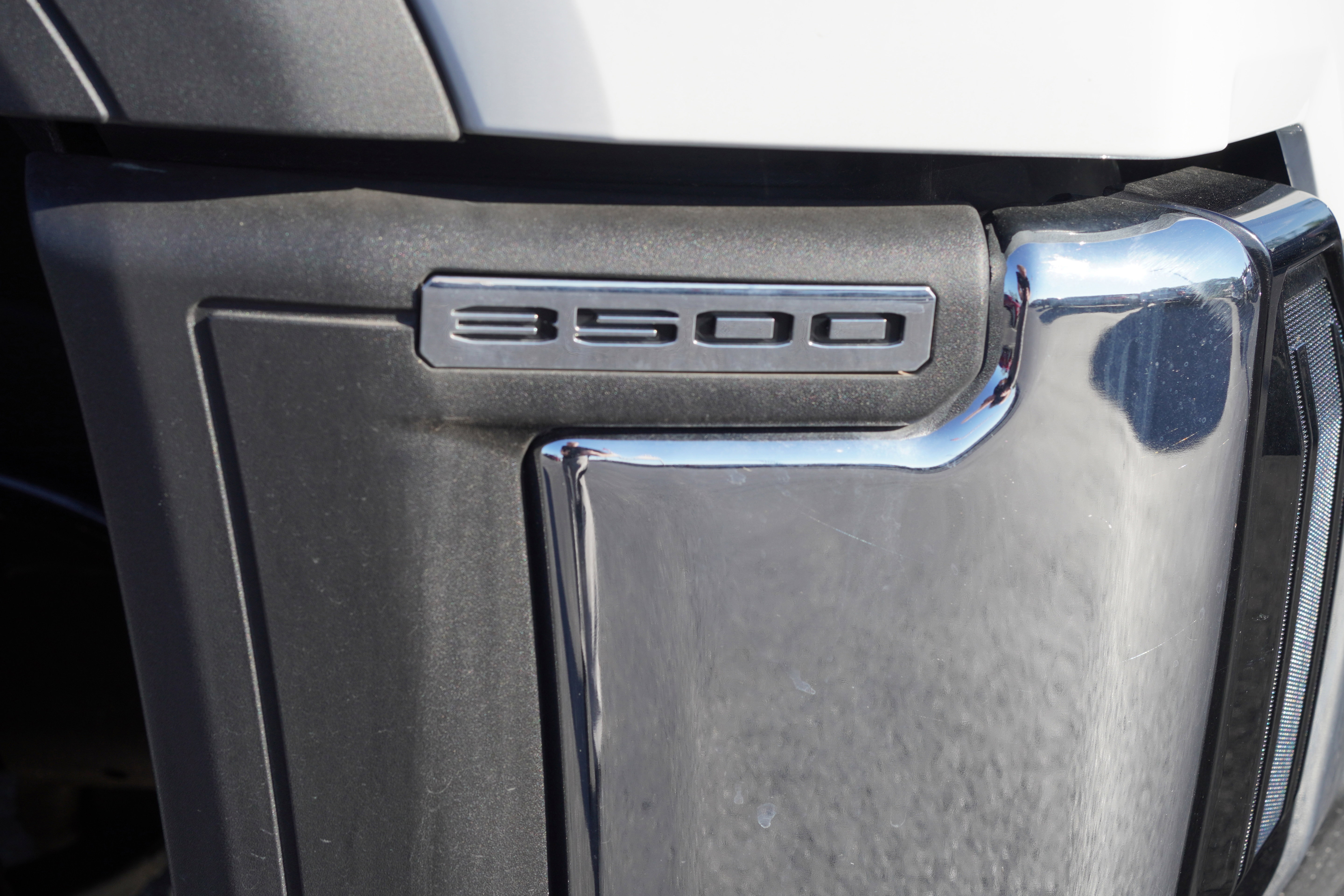 New 2025 GMC Sierra 3500 Pro w/ Convenience Package image 14